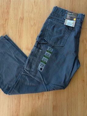 NWT Carhartt Loose Fit Pants